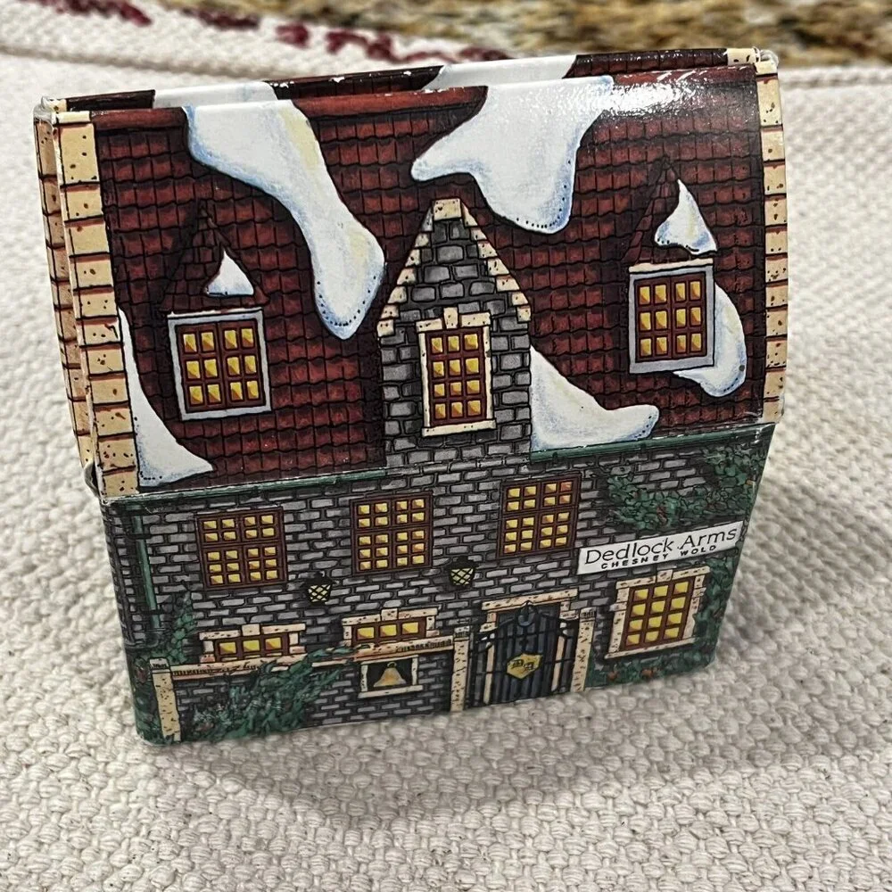 Dept 56 Charles Dickens Heritage Dedlock Arms 1994 Collectors Ornament in Box